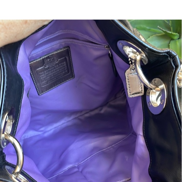 EUC COACH Convertible Large Hippie Bag - Picture 9 of 10